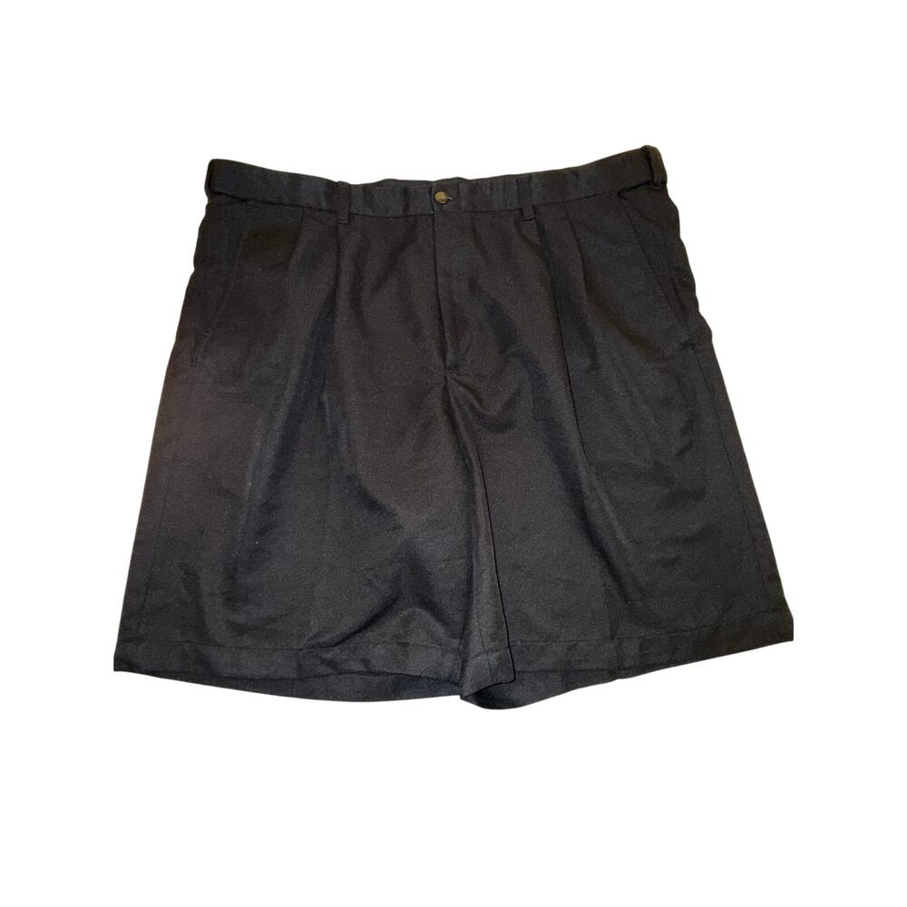 Haggar Black Golf Shorts Size 42